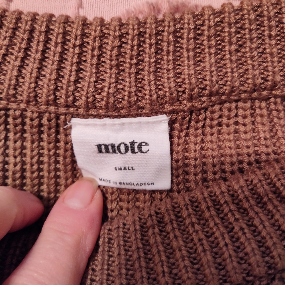Spring weight sweater - Picture 3 of 7